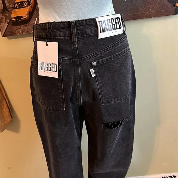 Ragged ORGANIC BUTT CUT JEAN CHARCOAL, NWOT - Picture 8 of 17